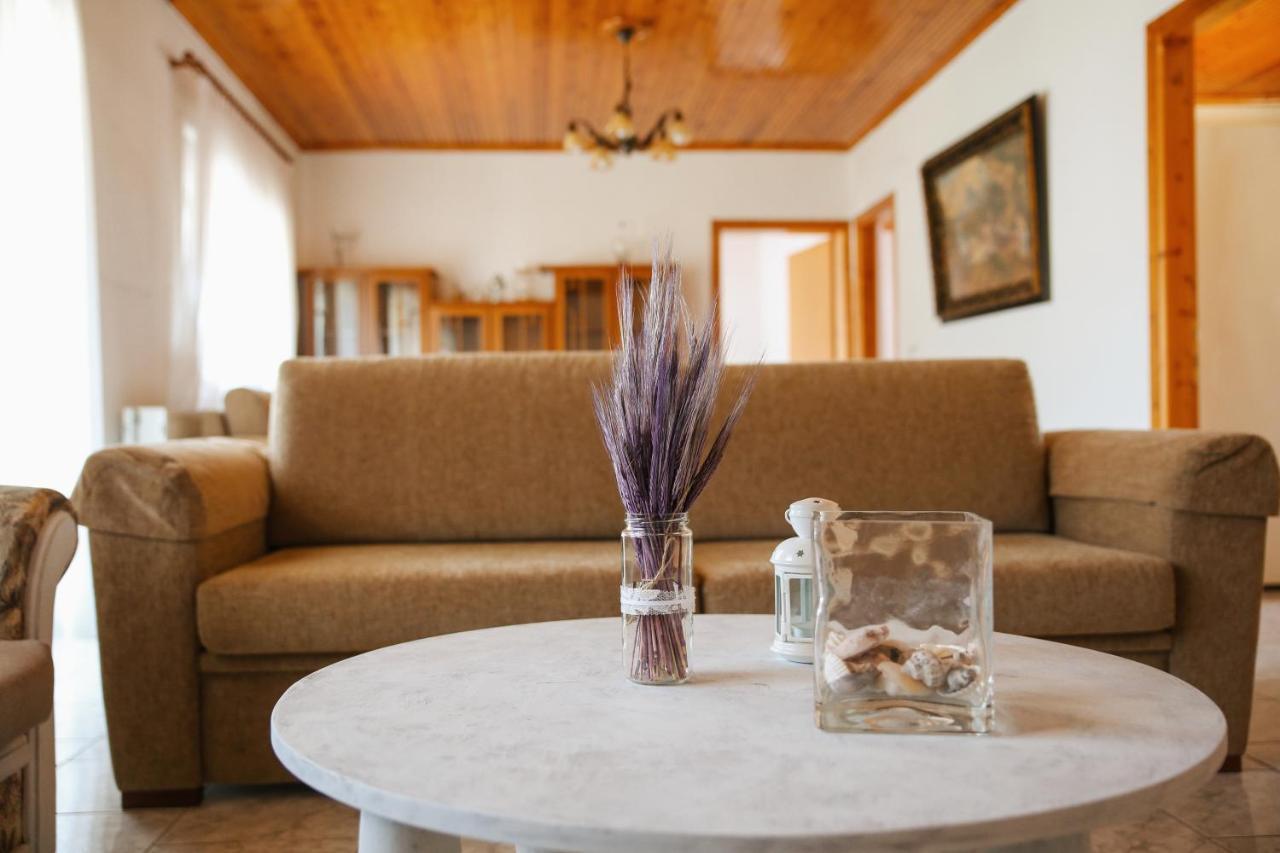 Anasa Apartment Ставрос Екстериор снимка
